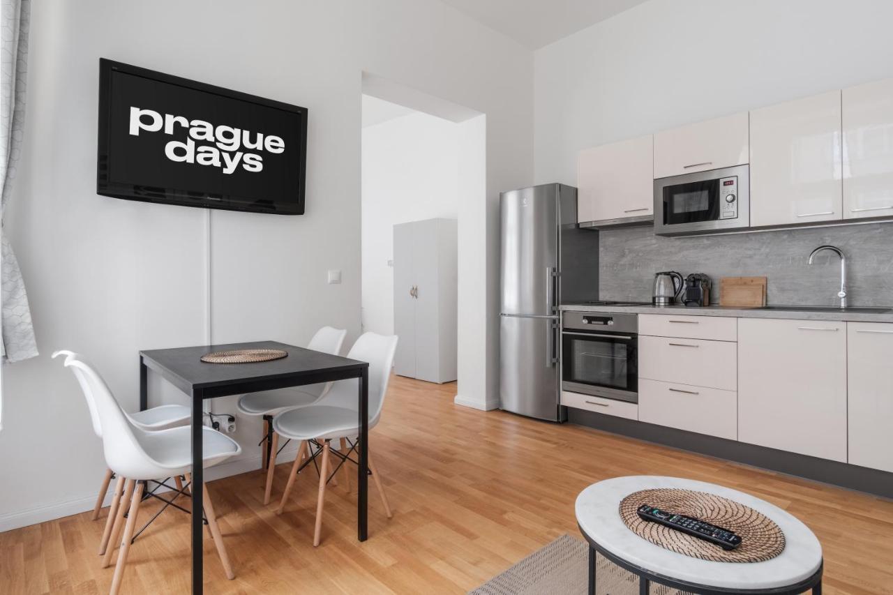 Luminous Apartment For 2 Near Wenceslas Square By Prague Days Экстерьер фото